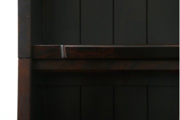 中古　希少な廃番品　北海道民芸家具　格子意匠が印象的な本棚　(R-087492)