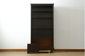 中古　希少な廃番品　北海道民芸家具　格子意匠が印象的な本棚　(R-087492)