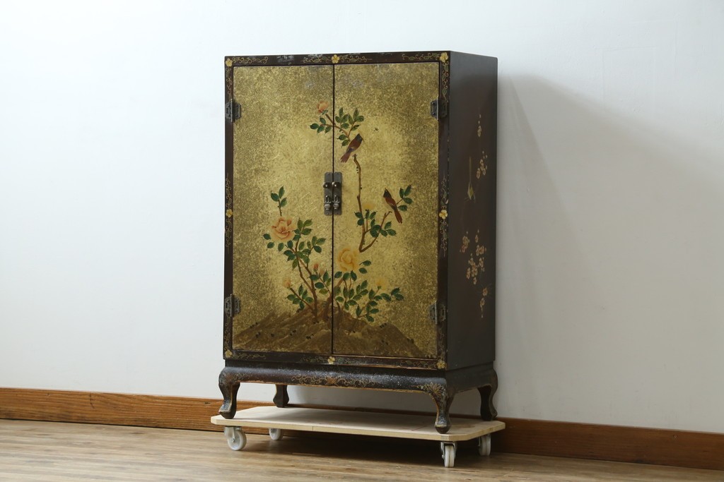 アジアンヴィンテージ　オリエンタル　花鳥文様が美しい収納棚　(R-087494)