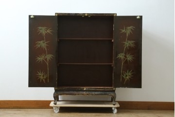 アジアンヴィンテージ　オリエンタル　花鳥文様が美しい収納棚　(R-087494)