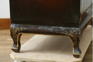 アジアンヴィンテージ　オリエンタル　花鳥文様が美しい収納棚　(R-087494)