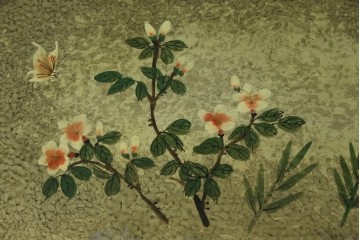 アジアンヴィンテージ　オリエンタル　花鳥文様が美しい収納棚　(R-087494)