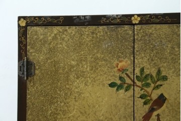 アジアンヴィンテージ　オリエンタル　花鳥文様が美しい収納棚　(R-087494)