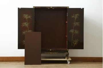 アジアンヴィンテージ　オリエンタル　花鳥文様が美しい収納棚　(R-087494)