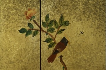 アジアンヴィンテージ　オリエンタル　花鳥文様が美しい収納棚　(R-087494)