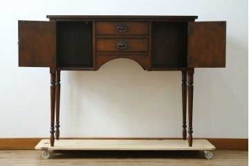 中古　DREXEL HERITAGE(ドレクセルヘリテイジ)　上品な佇まいのコンソールテーブル　(R-087495)