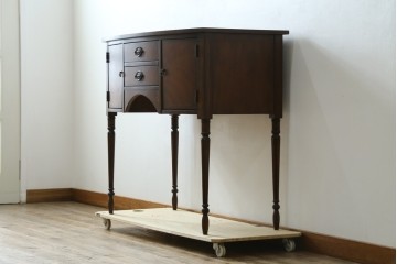 中古　DREXEL HERITAGE(ドレクセルヘリテイジ)　上品な佇まいのコンソールテーブル　(R-087495)