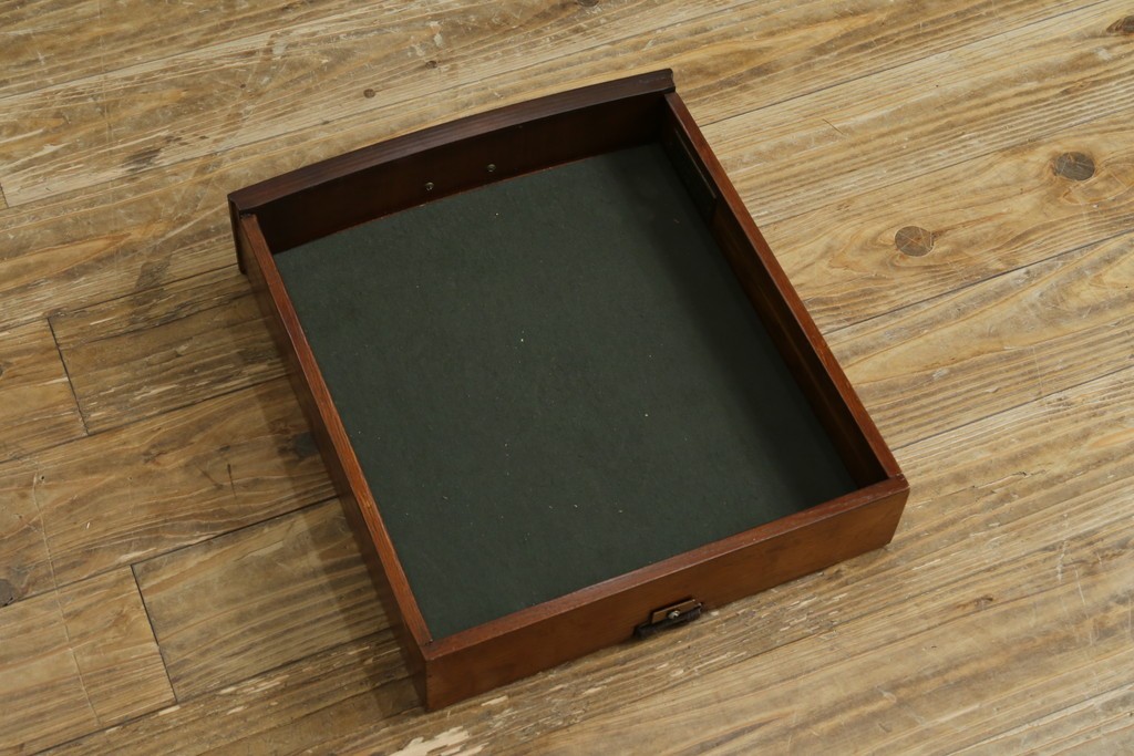 中古　DREXEL HERITAGE(ドレクセルヘリテイジ)　上品な佇まいのコンソールテーブル　(R-087495)