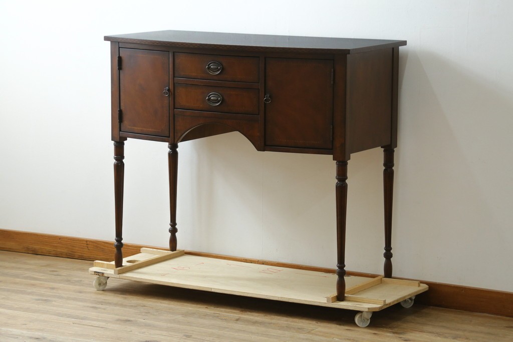 中古　DREXEL HERITAGE(ドレクセルヘリテイジ)　上品な佇まいのコンソールテーブル　(R-087495)