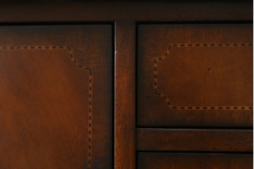 中古　DREXEL HERITAGE(ドレクセルヘリテイジ)　上品な佇まいのコンソールテーブル　(R-087495)