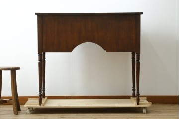 中古　DREXEL HERITAGE(ドレクセルヘリテイジ)　上品な佇まいのコンソールテーブル　(R-087495)