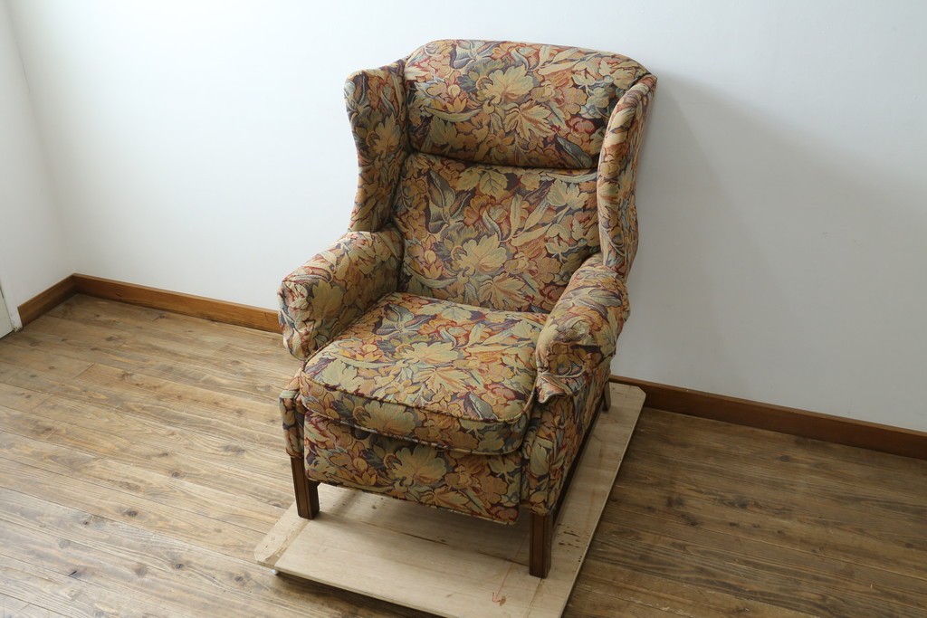 中古　美品　DREXEL HERITAGE(ドレクセルヘリテイジ)　花柄が目を引くリクライニングソファ　(R-087496)