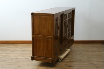 中古　美品　タモ材　格子戸の水屋箪笥サイドボード　(R-087498)