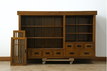 中古　美品　タモ材　格子戸の水屋箪笥サイドボード　(R-087499)