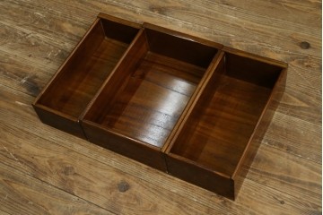 中古　美品　タモ材　格子戸の水屋箪笥サイドボード　(R-087499)