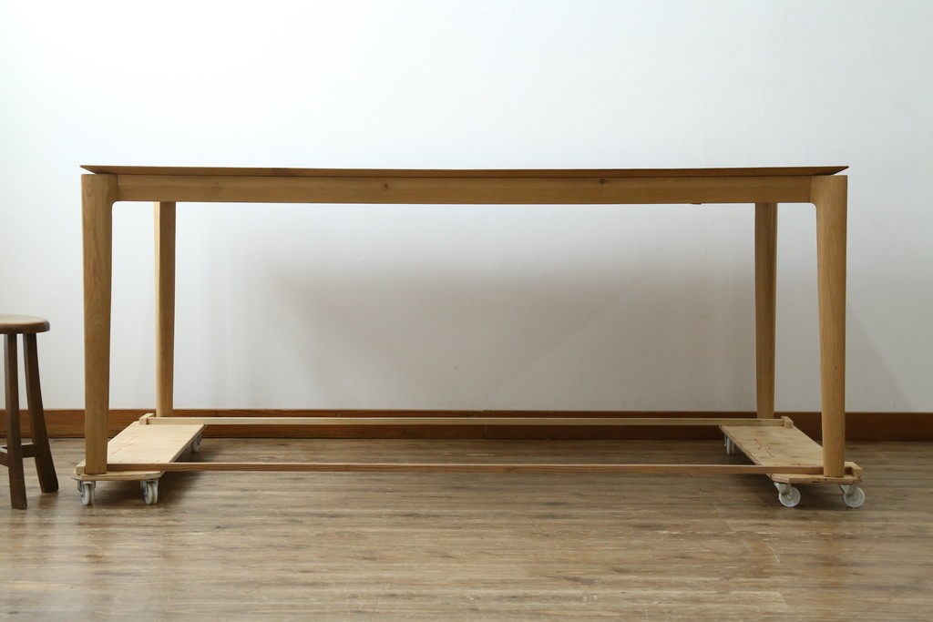 中古　THE CONRAN SHOP(ザ・コンランショップ)取り扱い　Ethnicraft(エスニクラフト)　オーク材　Bok(ボーク)ダイニングテーブル　定価約60万円　(R-087502)