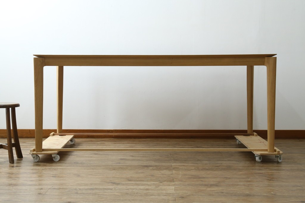 中古　THE CONRAN SHOP(ザ・コンランショップ)取り扱い　Ethnicraft(エスニクラフト)　オーク材　Bok(ボーク)ダイニングテーブル　定価約60万円　(R-087502)