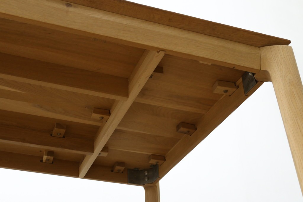 中古　THE CONRAN SHOP(ザ・コンランショップ)取り扱い　Ethnicraft(エスニクラフト)　オーク材　Bok(ボーク)ダイニングテーブル　定価約60万円　(R-087502)