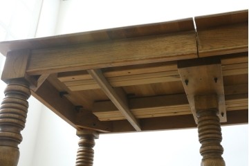 中古　CRASH GATE(クラッシュゲート)取り扱い　Knot antiques(ノットアンティークス)　オーク材　クラシカルなターンレッグのMERZ(メルツ)エクステンションテーブル　(R-087503)