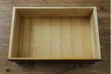 中古　北海道勇峰工芸　ナラ材　木肌が美しいチェスト　(R-087504)