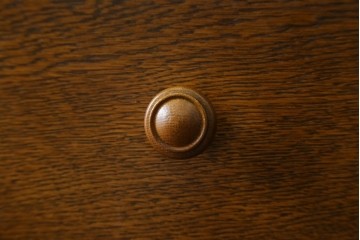 中古　北海道勇峰工芸　ナラ材　木肌が美しいチェスト　(R-087504)