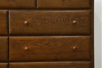 中古　北海道勇峰工芸　ナラ材　木肌が美しいチェスト　(R-087504)