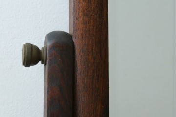 中古　松本民芸家具　欅材　和洋折衷の空間に馴染みの良い524型小鏡台　(R-087506)