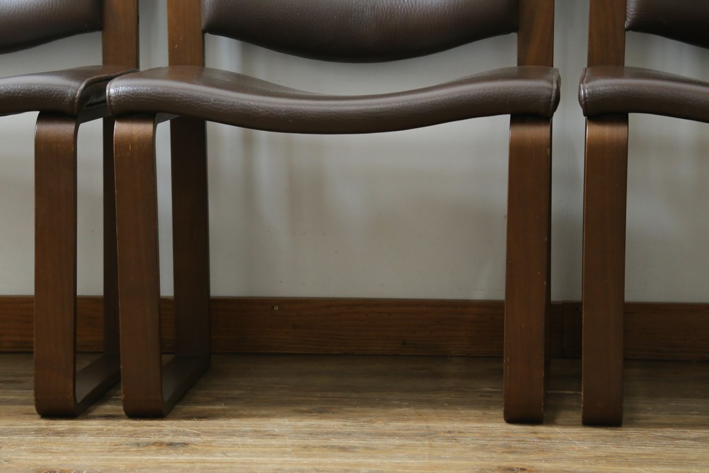 中古　美品　CONDE HOUSE(カンディハウス)　BOLS(ボルス)　本革シートのダイニングチェア4脚セット　現行定価(4脚合計)約64万円　(R-087507)