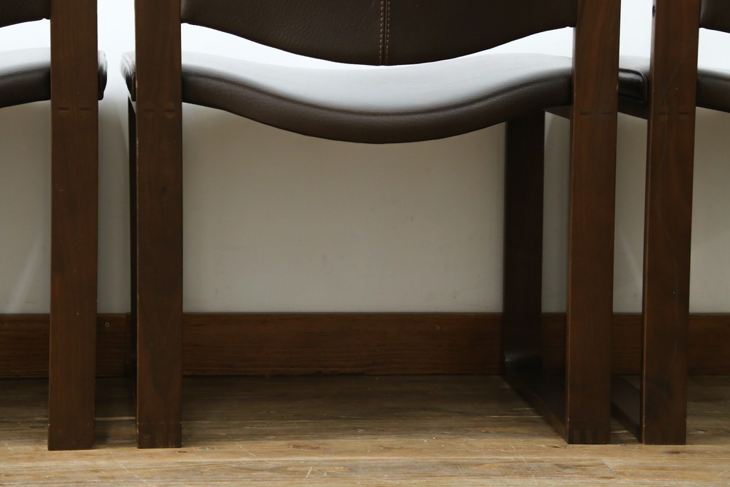 中古　美品　CONDE HOUSE(カンディハウス)　BOLS(ボルス)　本革シートのダイニングチェア4脚セット　現行定価(4脚合計)約64万円　(R-087507)