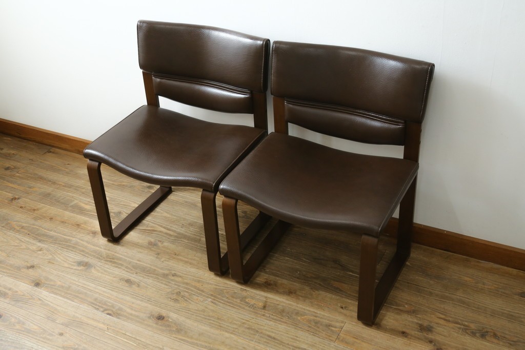 中古　美品　CONDE HOUSE(カンディハウス)　BOLS(ボルス)　本革シートのダイニングチェア2脚セット　現行定価(2脚合計)約32万円　(R-087507)