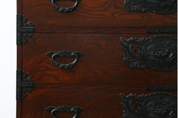 中古　美品　仙台民藝箪笥(仙台箪笥)　重厚な金具と力強い木目が印象的な整理箪笥　(R-087510)