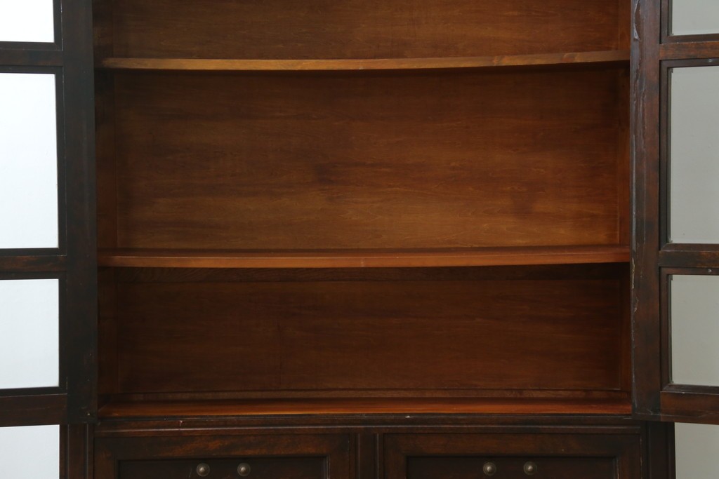 和製ヴィンテージ　松本民芸家具　落ち着いた格子ガラスが魅力のA型面取書棚　(R-087511)