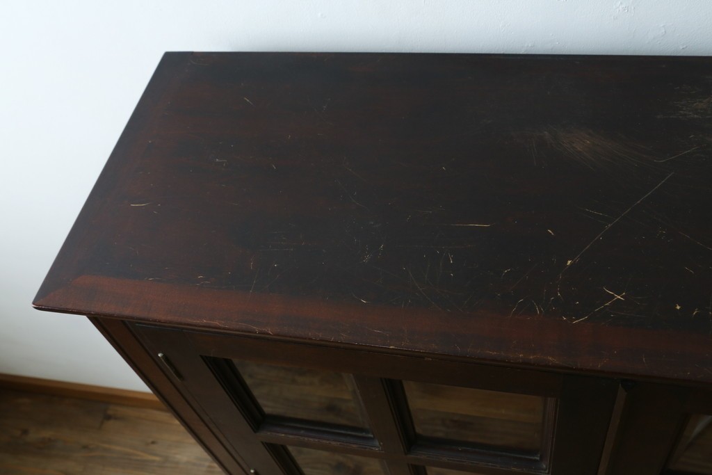 和製ヴィンテージ　松本民芸家具　落ち着いた格子ガラスが魅力のA型面取書棚　(R-087511)