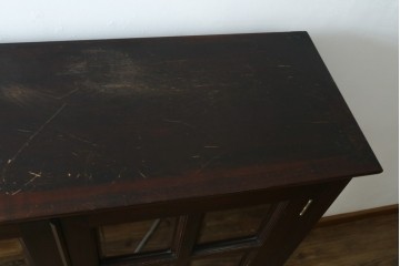 和製ヴィンテージ　松本民芸家具　落ち着いた格子ガラスが魅力のA型面取書棚　(R-087511)