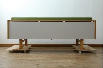 デンマークヴィンテージ　GETAMA(ゲタマ)　Hans J. Wegner(ハンス・J・ウェグナー)　GE258　さわやかなレトログリーンの2wayデイベッド　(R-087512)