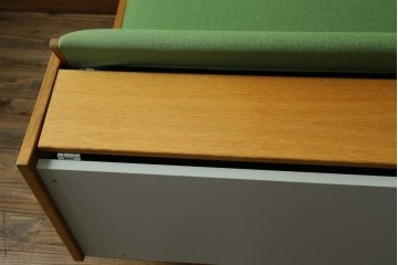 デンマークヴィンテージ　GETAMA(ゲタマ)　Hans J. Wegner(ハンス・J・ウェグナー)　GE258　さわやかなレトログリーンの2wayデイベッド　(R-087512)