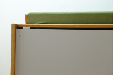 デンマークヴィンテージ　GETAMA(ゲタマ)　Hans J. Wegner(ハンス・J・ウェグナー)　GE258　さわやかなレトログリーンの2wayデイベッド　(R-087512)