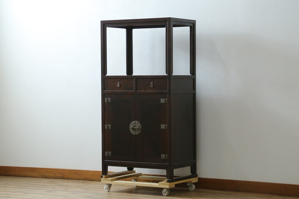 中古　美品　松本民芸家具　見せる飾り棚と隠す収納を兼ねた132型朝鮮棚　定価約55万円　(R-087513)