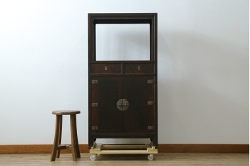 中古　美品　松本民芸家具　見せる飾り棚と隠す収納を兼ねた132型朝鮮棚　定価約55万円　(R-087513)