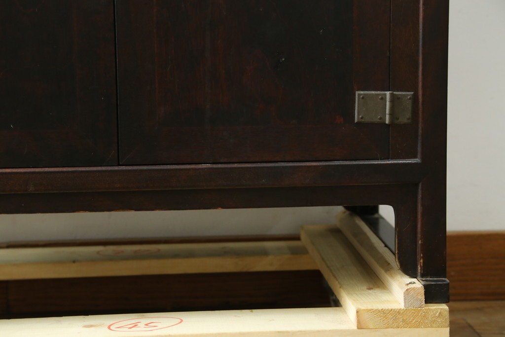 中古　美品　松本民芸家具　見せる飾り棚と隠す収納を兼ねた132型朝鮮棚　定価約55万円　(R-087513)