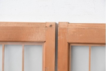 ヴィンテージ建具　昭和中期　両面ガラス　富士や松の彫刻をあしらった組子入り書院戸2枚セット　(R-087514)