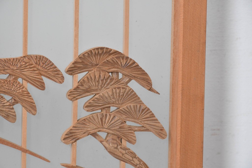 ヴィンテージ建具　昭和中期　両面ガラス　富士や松の彫刻をあしらった組子入り書院戸2枚セット　(R-087514)