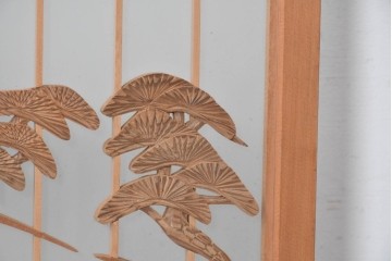 ヴィンテージ建具　昭和中期　両面ガラス　富士や松の彫刻をあしらった組子入り書院戸2枚セット　(R-087514)