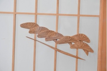 ヴィンテージ建具　昭和中期　両面ガラス　富士や松の彫刻をあしらった組子入り書院戸2枚セット　(R-087514)