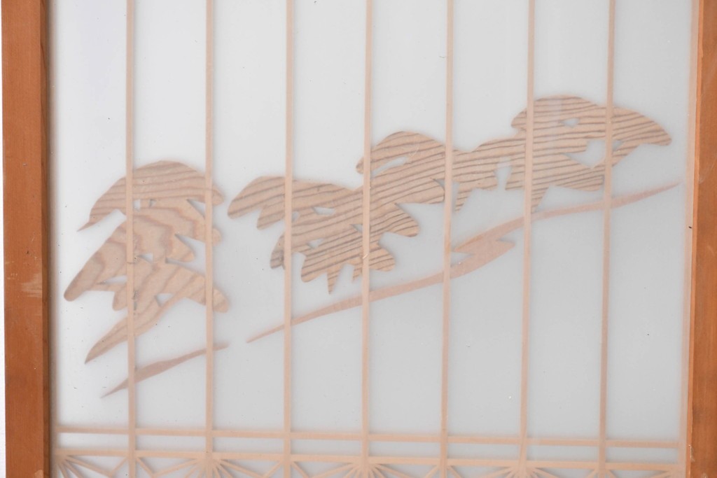 ヴィンテージ建具　昭和中期　両面ガラス　富士や松の彫刻をあしらった組子入り書院戸2枚セット　(R-087514)