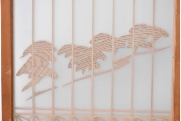 ヴィンテージ建具　昭和中期　両面ガラス　富士や松の彫刻をあしらった組子入り書院戸2枚セット　(R-087514)