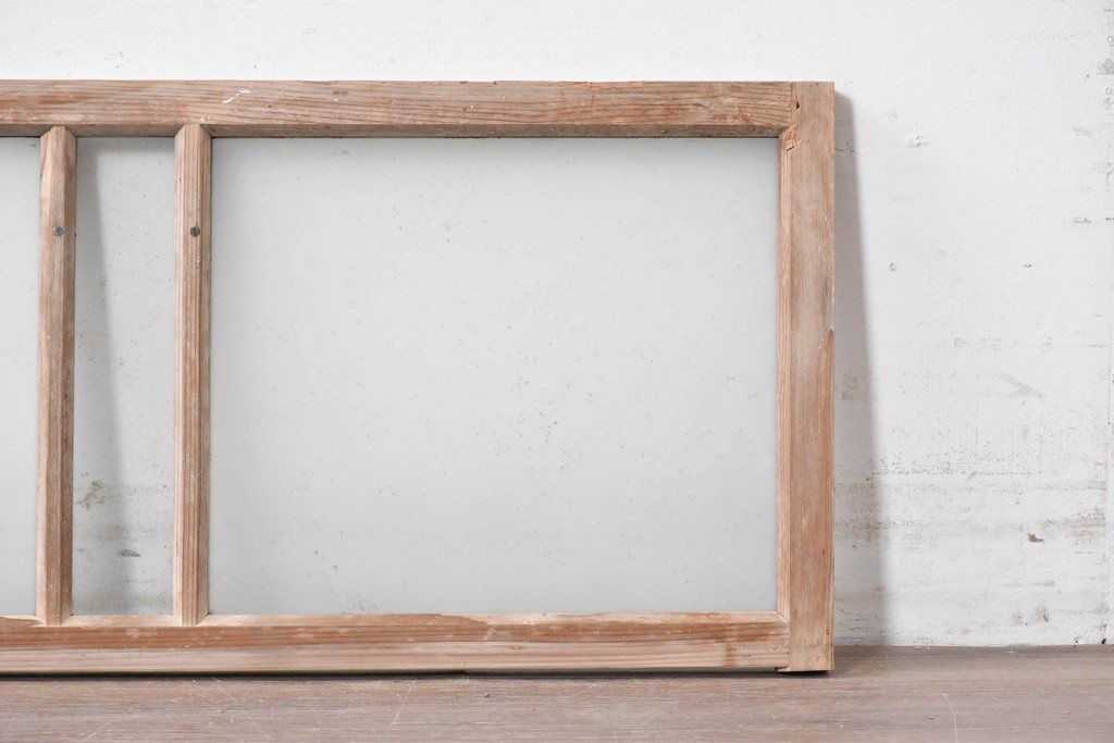 アンティーク建具　昭和初期　素朴な木味が楽しめる明り取り1枚　(R-087516)