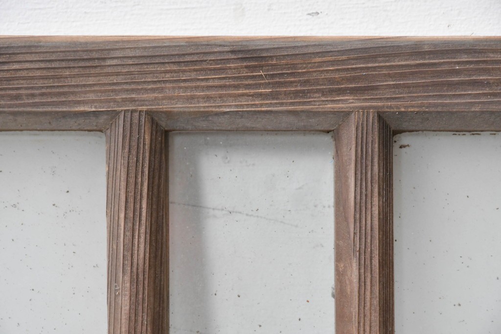 アンティーク建具　昭和初期　素朴な木味が楽しめる明り取り1枚　(R-087516)