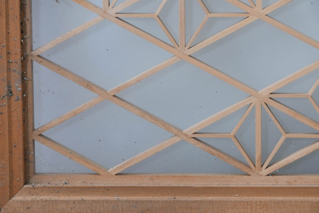 ヴィンテージ建具　昭和中期　両面ガラス　繊細な組子細工が目を引く欄間1枚　(R-087517)