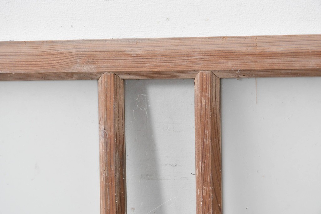 アンティーク建具　昭和初期　素朴で落ち着いた印象の明り取り1枚　(R-087519)